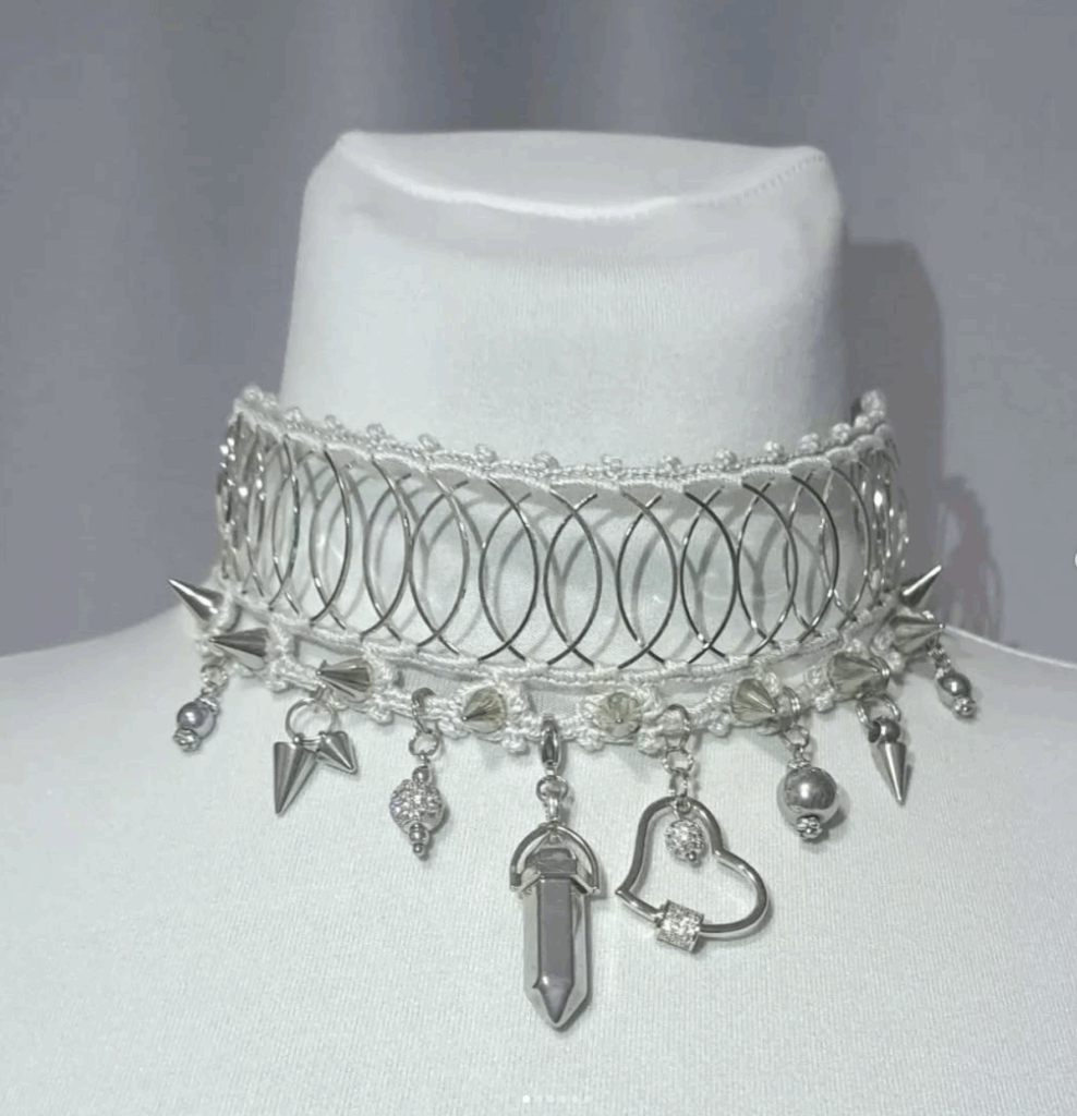 Attēls 4 no 6: Leather Keychain Custom-Making Workshop