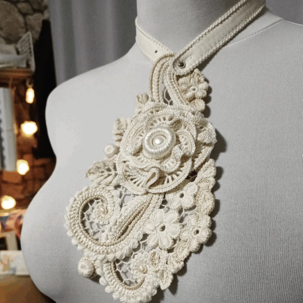 Attēls 5 no 6: Leather Keychain Custom-Making Workshop