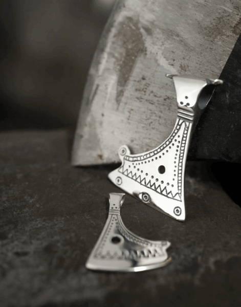 Hidden Treasures: Accessories & Jewelry from Riga