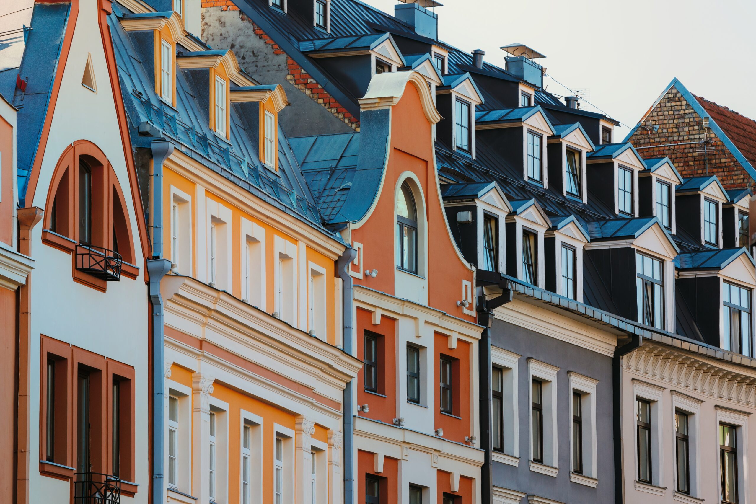 Experience Riga for the living organism it is. Where creative districts, workshops and people together shape its contemporary identity